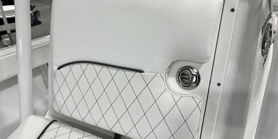 Sportsman Masters 207 Bay Boat