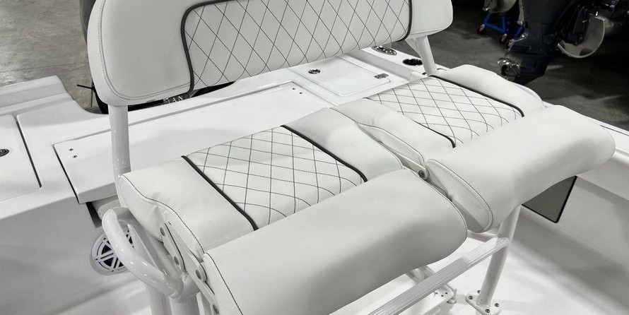 Sportsman Masters 207 Bay Boat