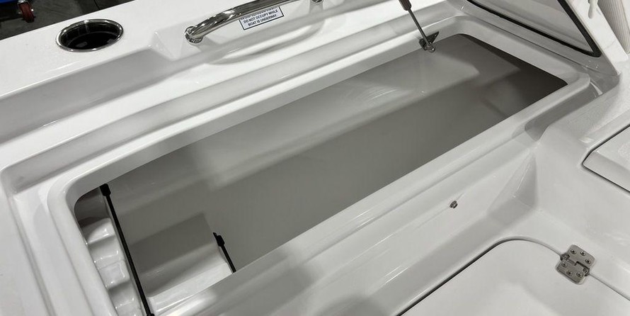 Sportsman Masters 207 Bay Boat