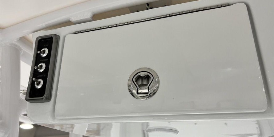 Sportsman Masters 207 Bay Boat