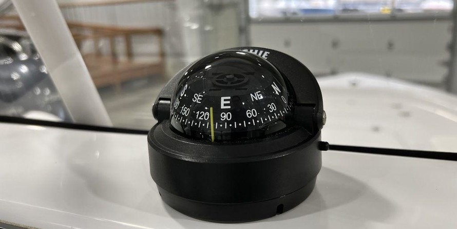 Sportsman Masters 207 Bay Boat