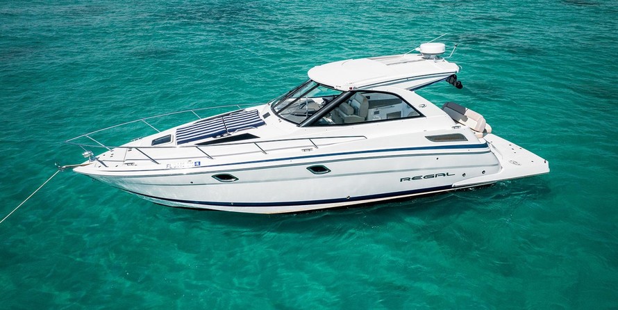 Regal 35 Sport Coupe