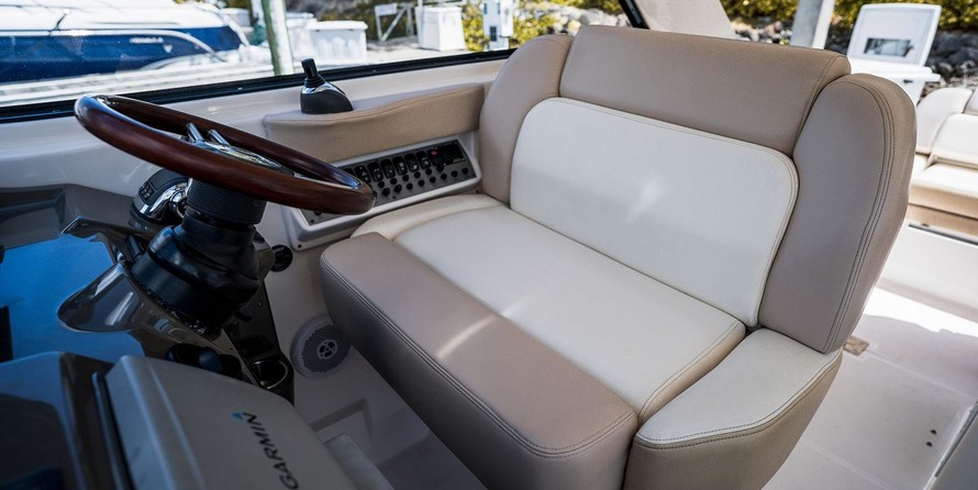 Regal 35 Sport Coupe