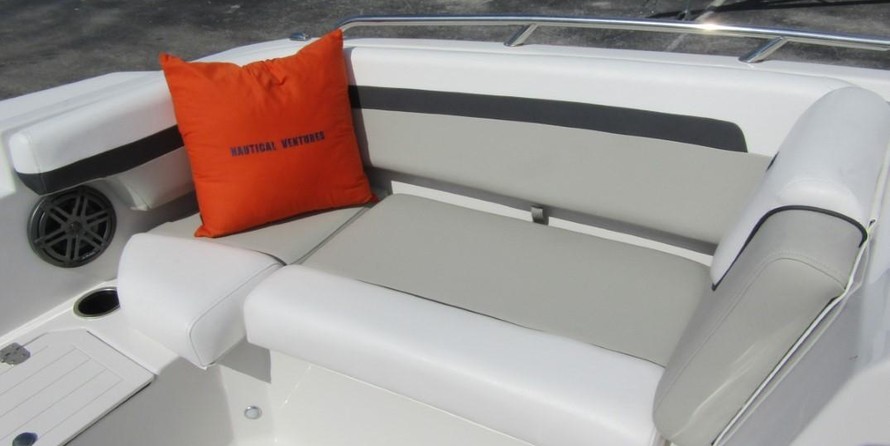 Starcraft Marine Crossover 210 OB SCX EXT