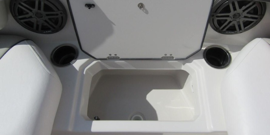 Starcraft Marine Crossover 210 OB SCX EXT