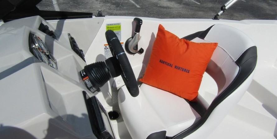 Starcraft Marine Crossover 210 OB SCX EXT