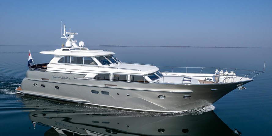 Valk Continental 1900 XL Wheelhouse