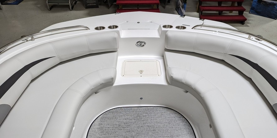 Hurricane 188 sport sundeck