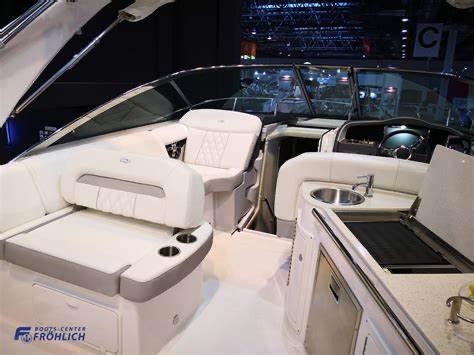 Regal 33 Express