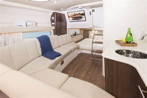 Regal 33 Express