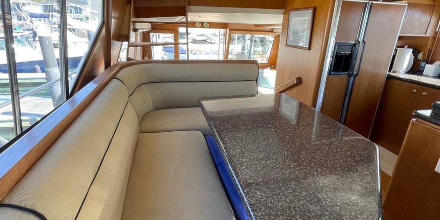 West Bay 58 Pilothouse