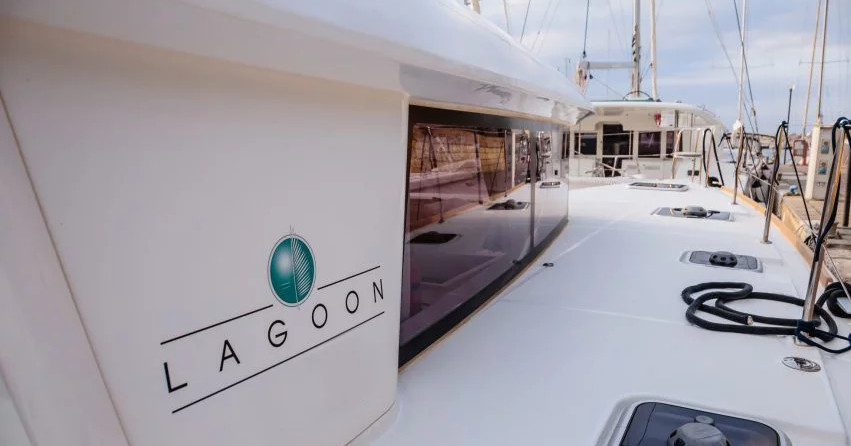 Lagoon 400 S2