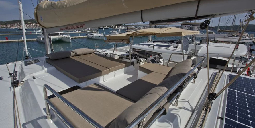 Fountaine Pajot Saona 47