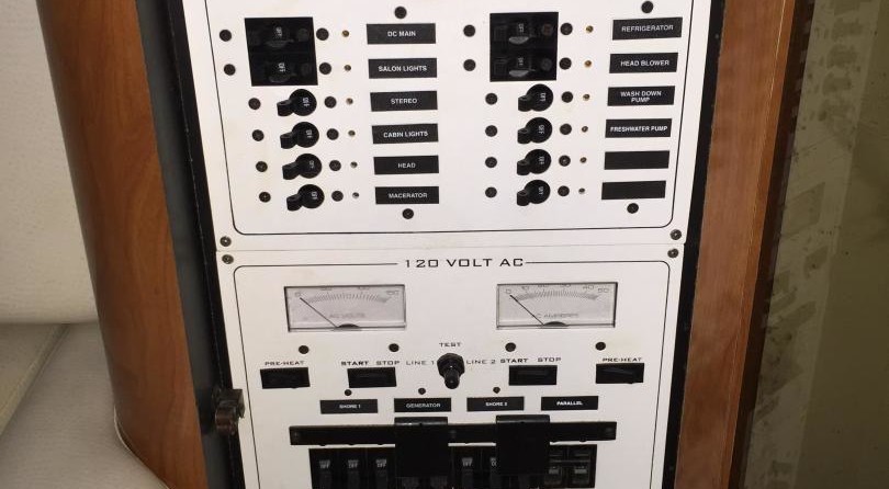 Fountain 38' EC Express Cruiser