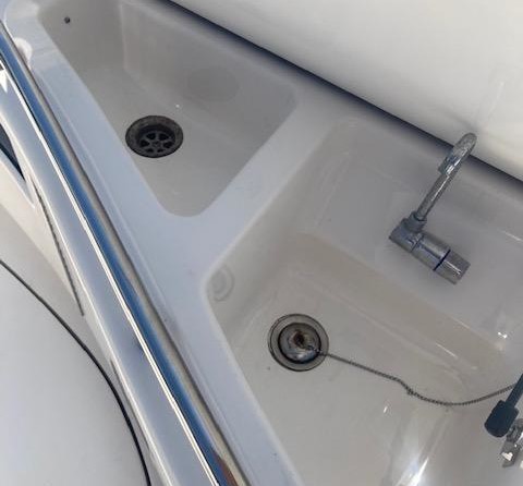 Fountain 38' EC Express Cruiser