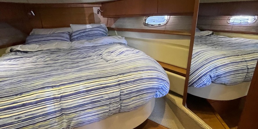Sea Ray 410 Sundancer