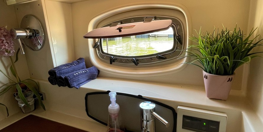 Sea Ray 410 Sundancer