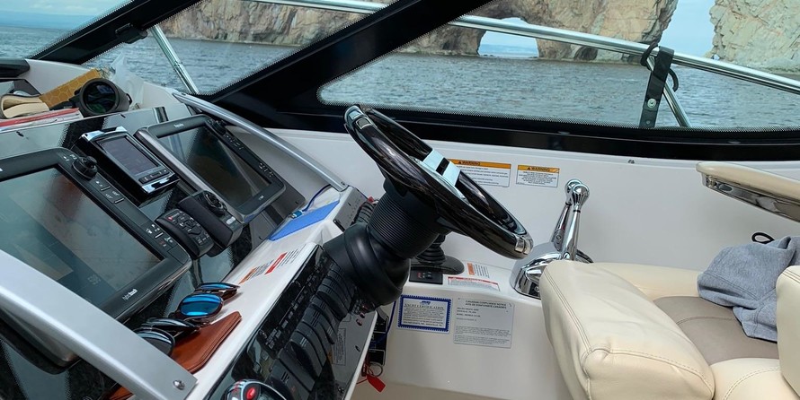 Sea Ray 410 Sundancer