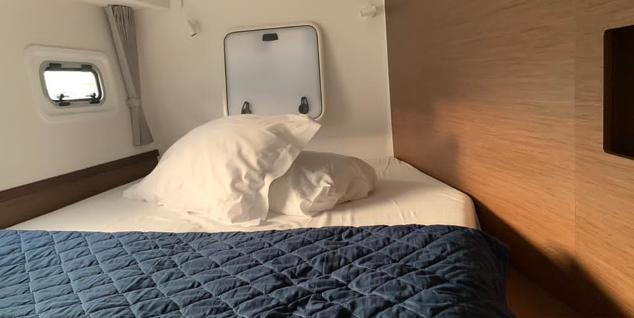 Lagoon 42 - 4 + 2 cab.