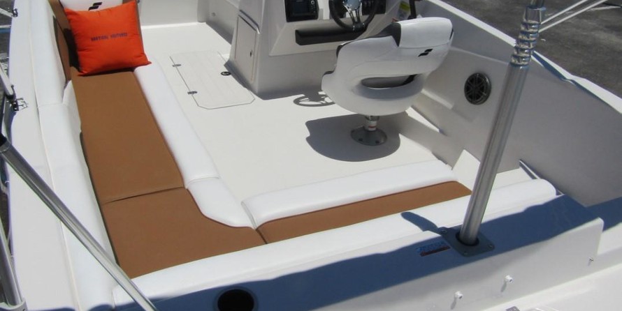 Starcraft Marine MDX OB 211 E