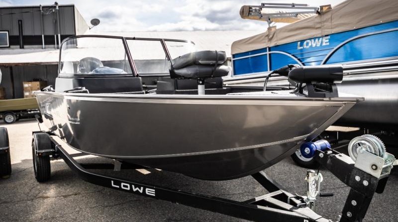 Lowe Fishing Machine 1775 WT