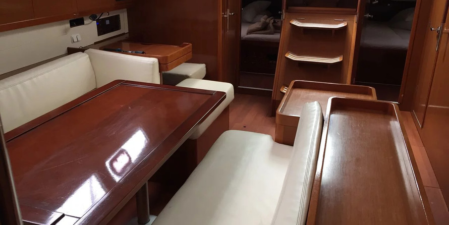 Beneteau Oceanis 50 Family