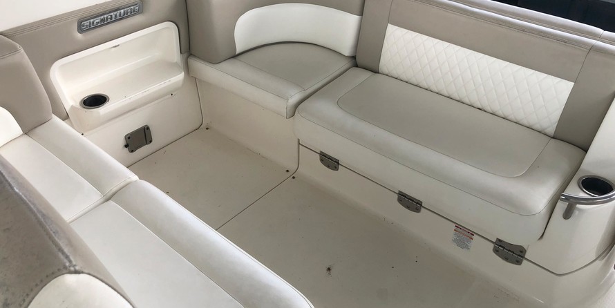 Chaparral 310 Signature