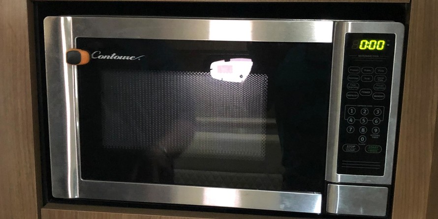 Chaparral 310 Signature