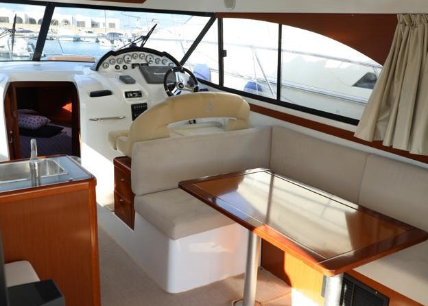Beneteau Antares 36