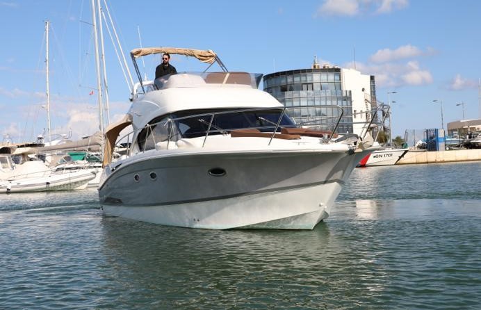 Beneteau Antares 36