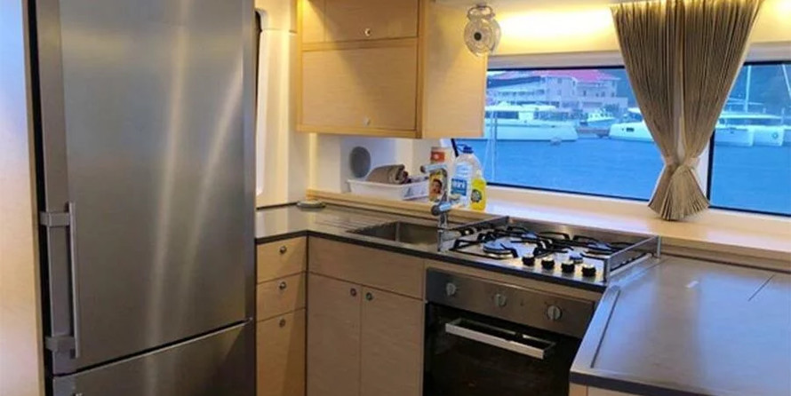 Lagoon 52 - 6 Cabin