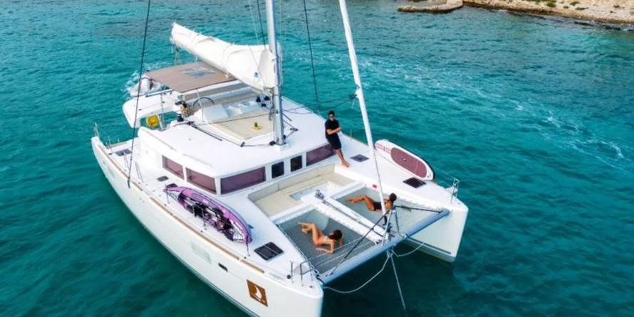 Lagoon 450 - 4 + 1 cab.