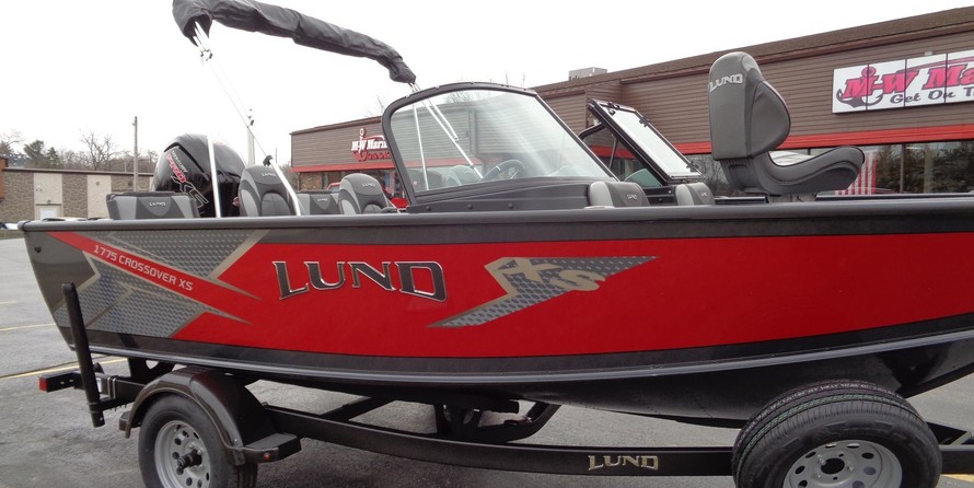 Lund Boats 1775 Crossover XS