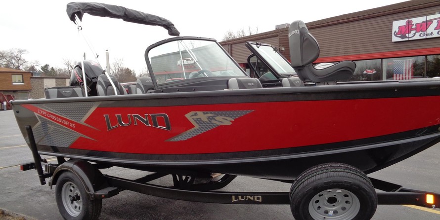Lund Boats 1775 Crossover XS