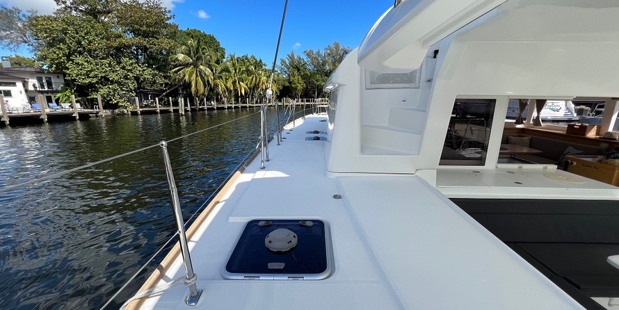 Lagoon 450