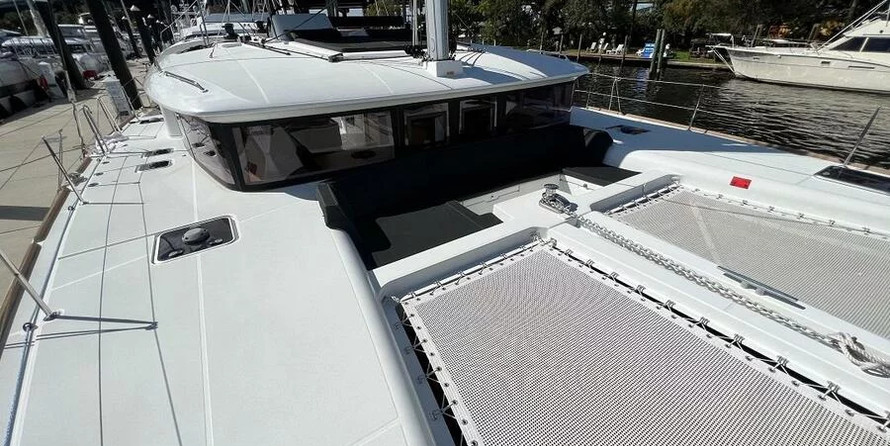 Lagoon 450
