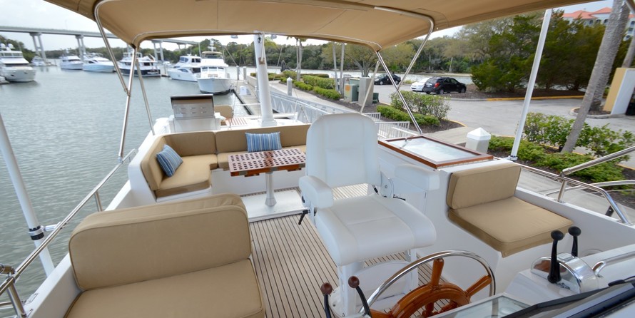 Grand Banks 52