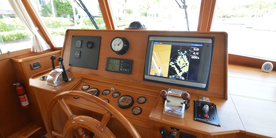 Grand Banks 52