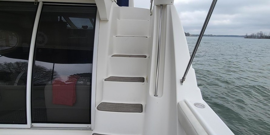 Silverton 410 Sport Bridge