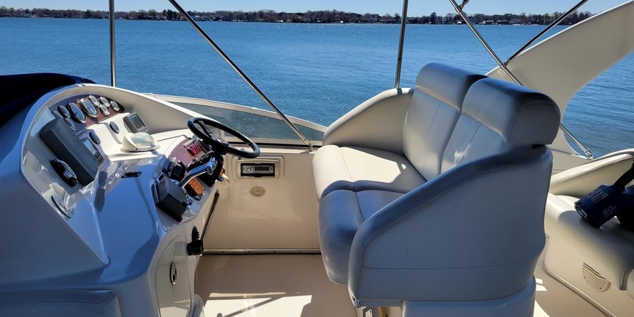 Silverton 410 Sport Bridge