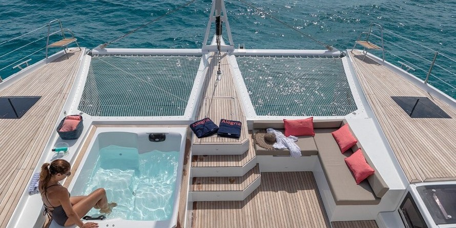 Fountaine Pajot Alegria 67