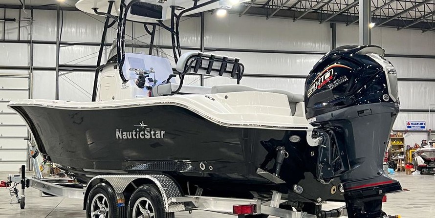 Nauticstar 2302 legacy