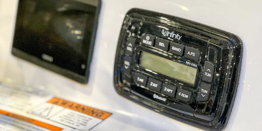 Nauticstar 2302 legacy