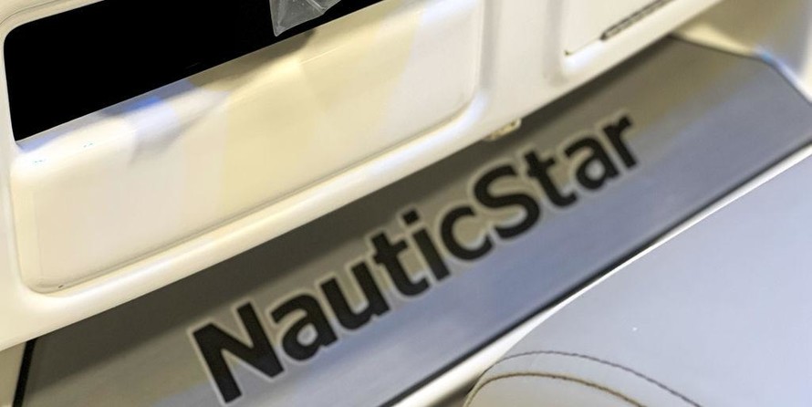 Nauticstar 2302 legacy