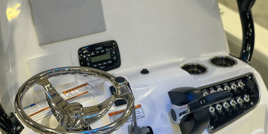 Nauticstar 2302 legacy