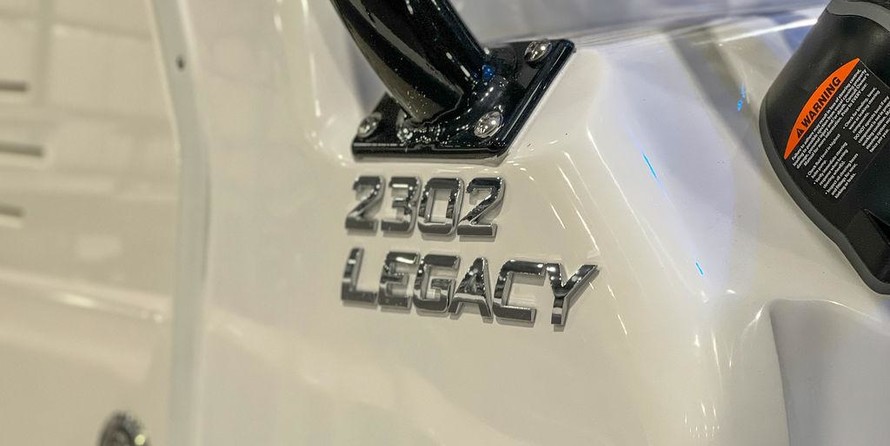 Nauticstar 2302 legacy
