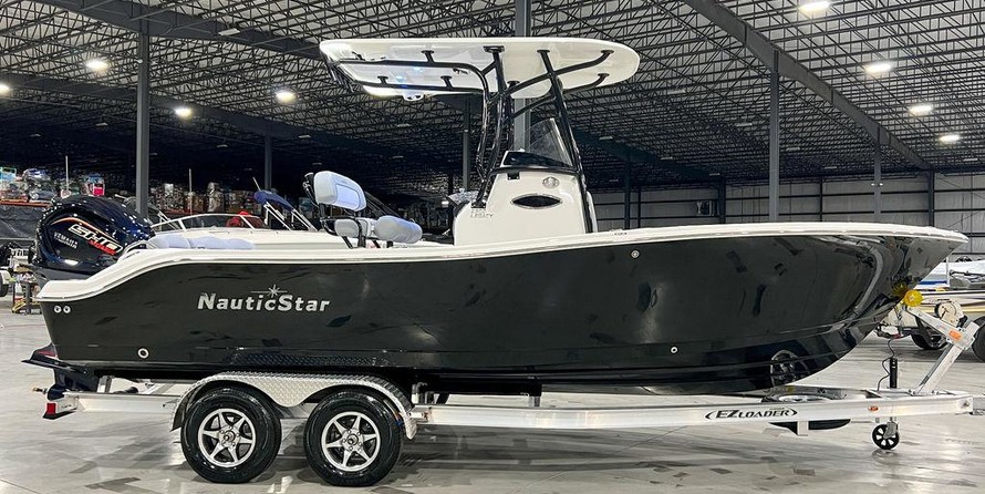 Nauticstar 2302 legacy