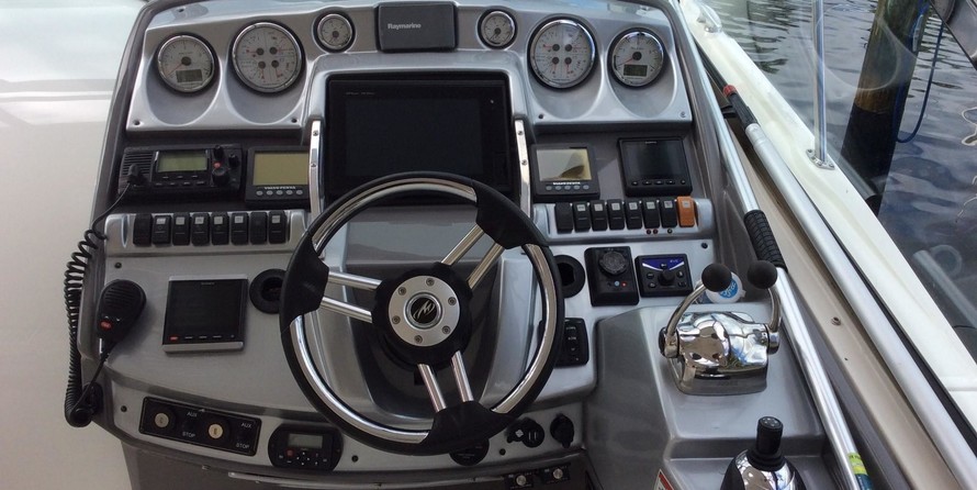 Monterey 400 Sport Yacht