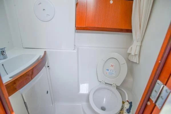 Oceanis 43