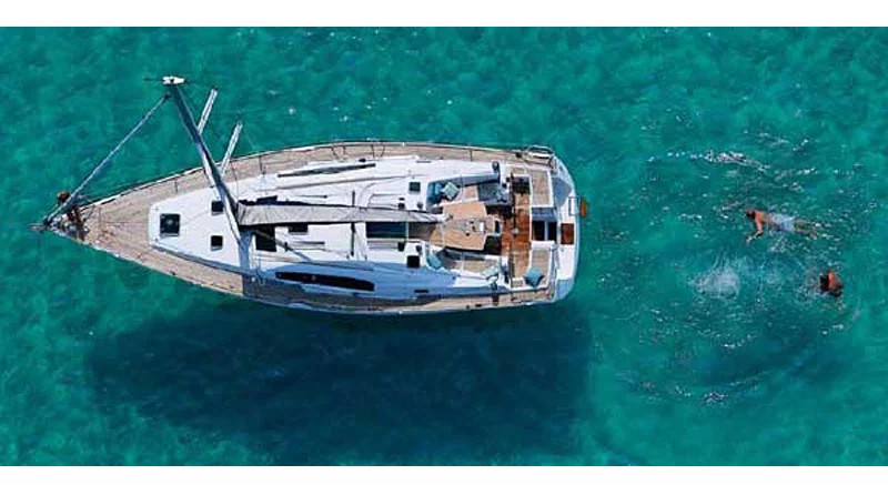 Oceanis 43 (4Cab)